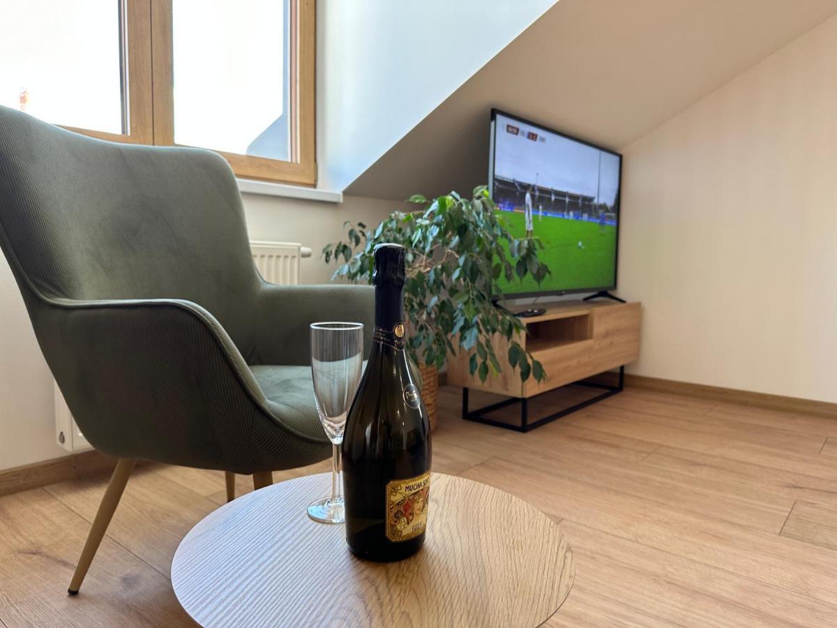 Green Apartment - City Centre - Main Square Liptovský Mikuláš Εξωτερικό φωτογραφία
