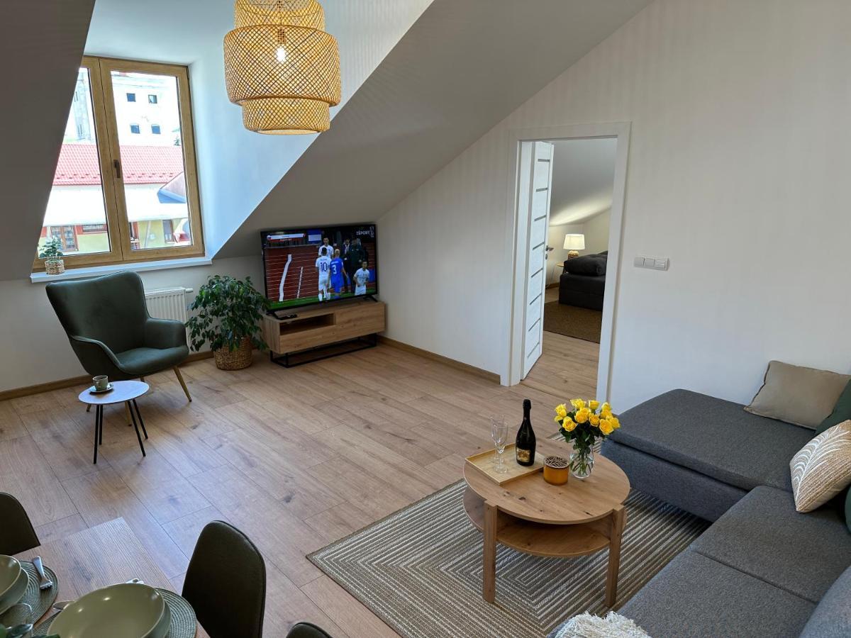 Green Apartment - City Centre - Main Square Liptovský Mikuláš Εξωτερικό φωτογραφία