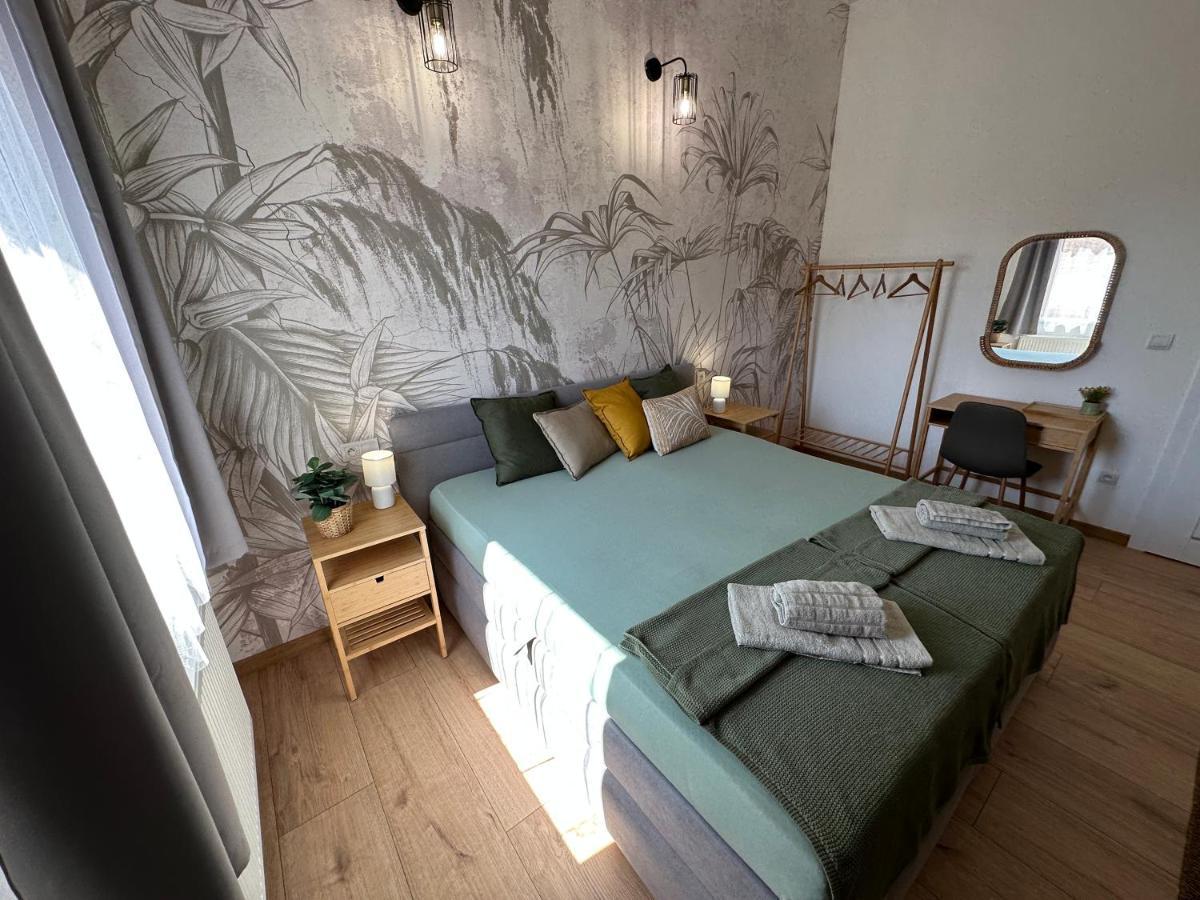 Green Apartment - City Centre - Main Square Liptovský Mikuláš Εξωτερικό φωτογραφία