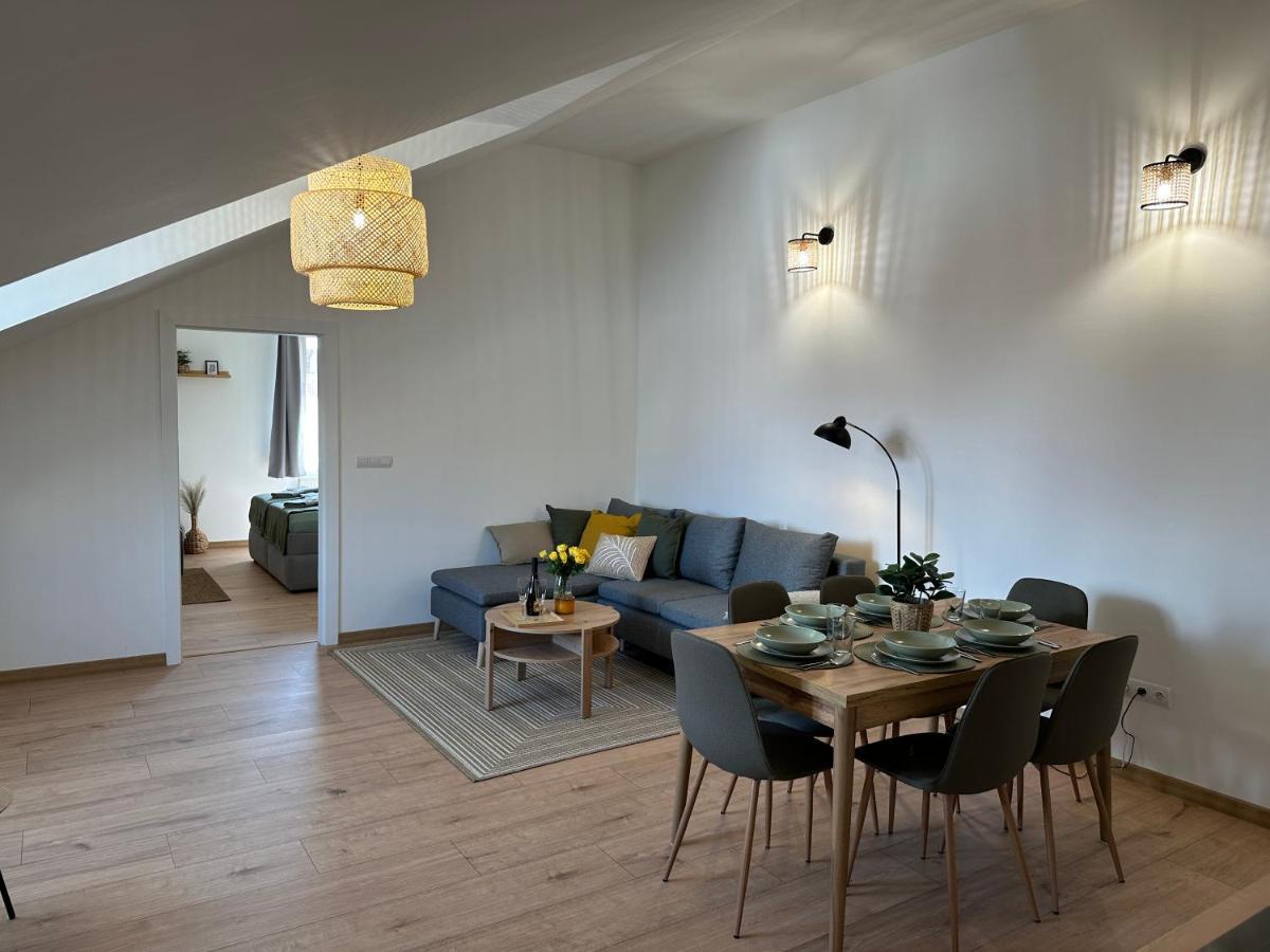 Green Apartment - City Centre - Main Square Liptovský Mikuláš Εξωτερικό φωτογραφία