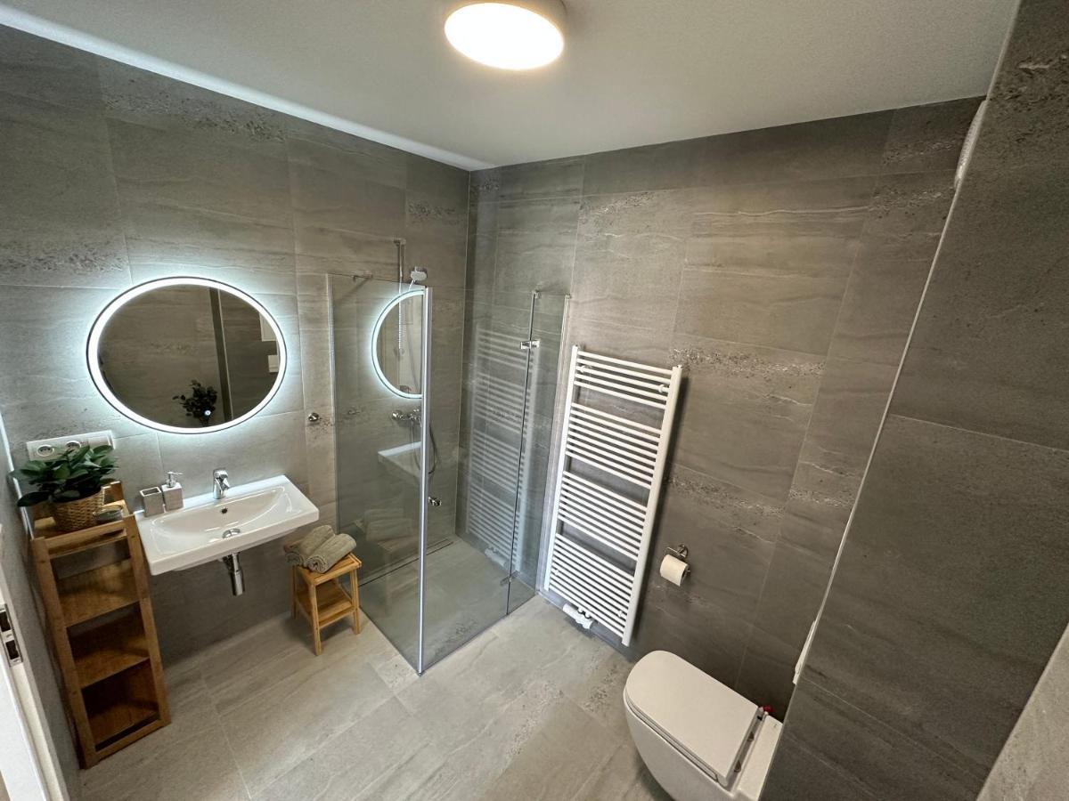 Green Apartment - City Centre - Main Square Liptovský Mikuláš Εξωτερικό φωτογραφία